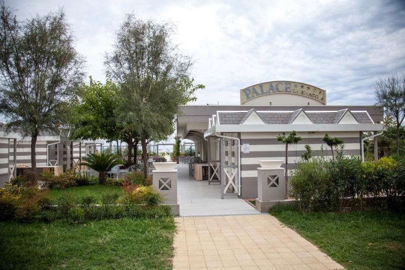 Palace Hotel Milano Marittima Exteriör bild