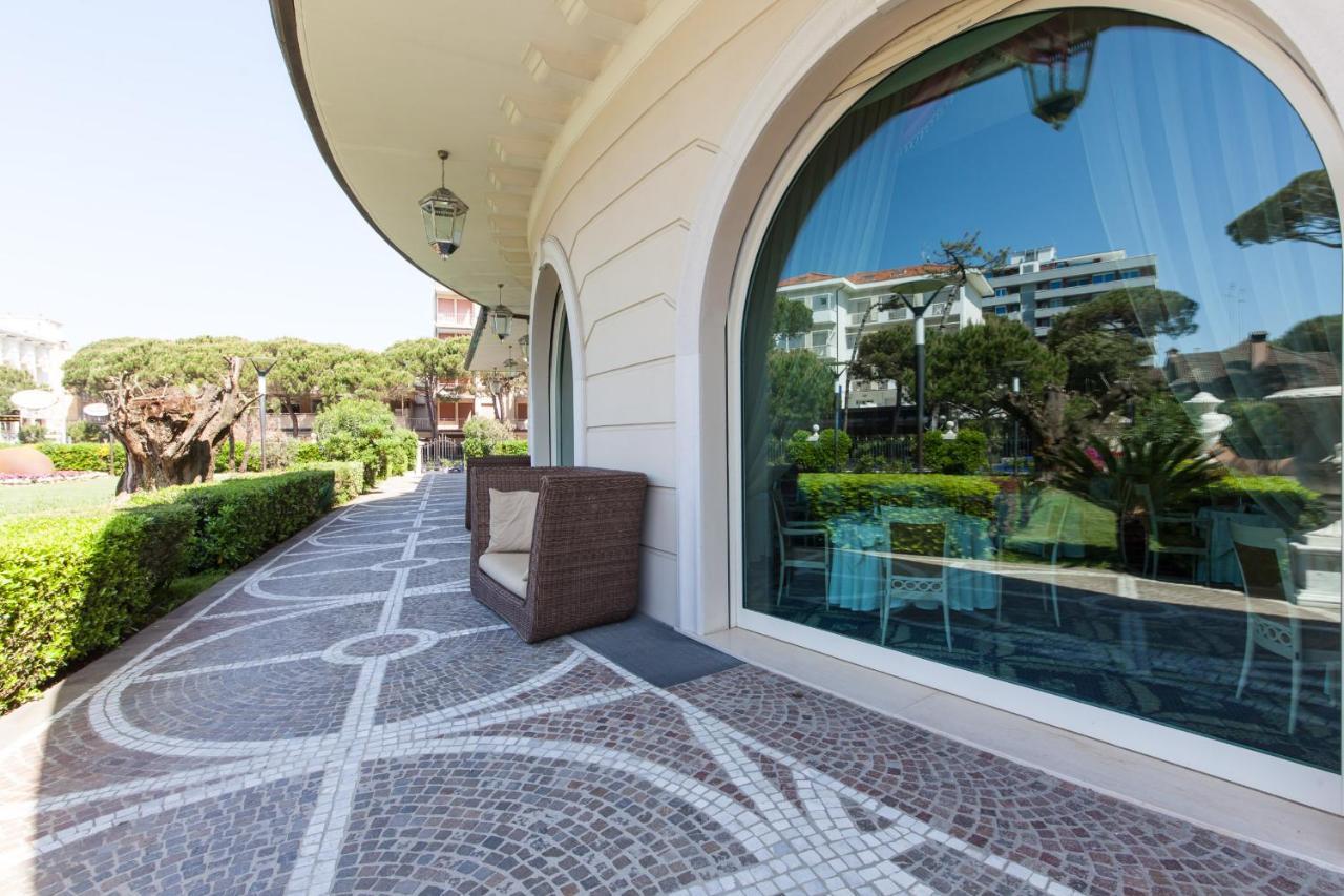 Palace Hotel Milano Marittima Exteriör bild