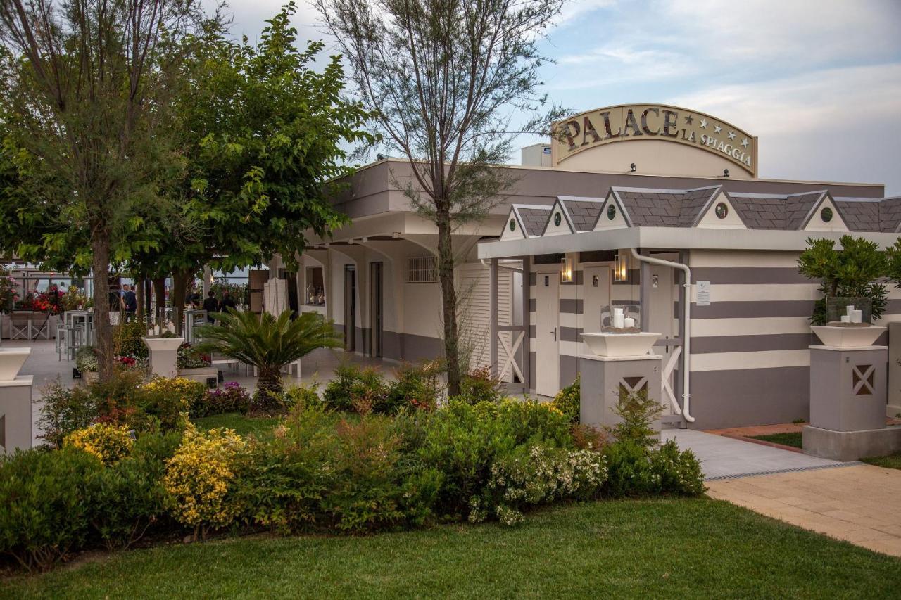 Palace Hotel Milano Marittima Exteriör bild