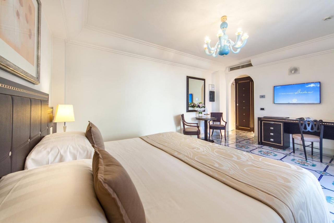 Palace Hotel Milano Marittima Exteriör bild