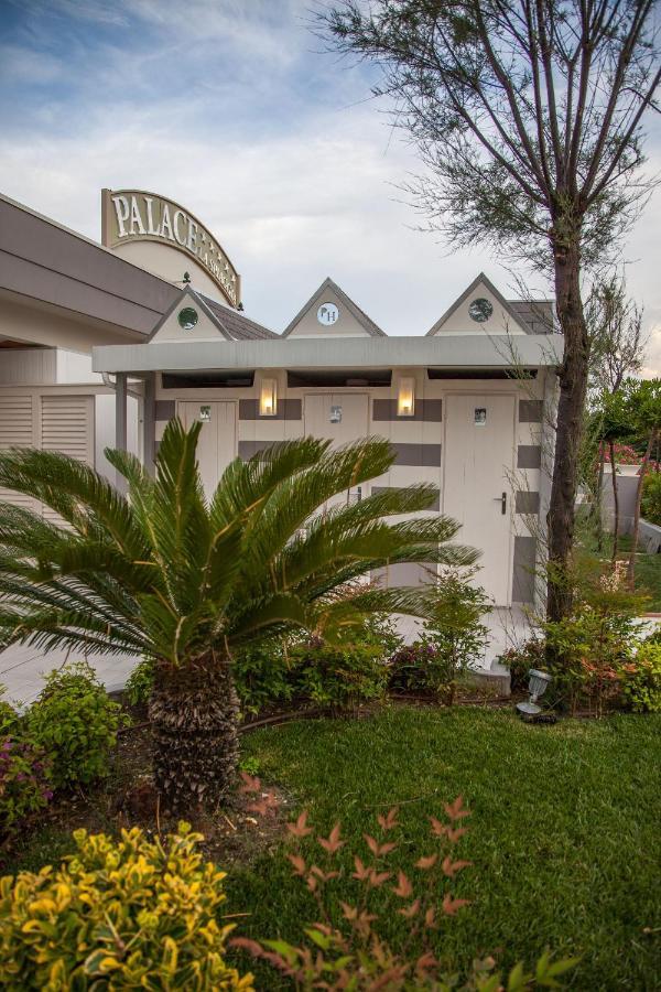 Palace Hotel Milano Marittima Exteriör bild